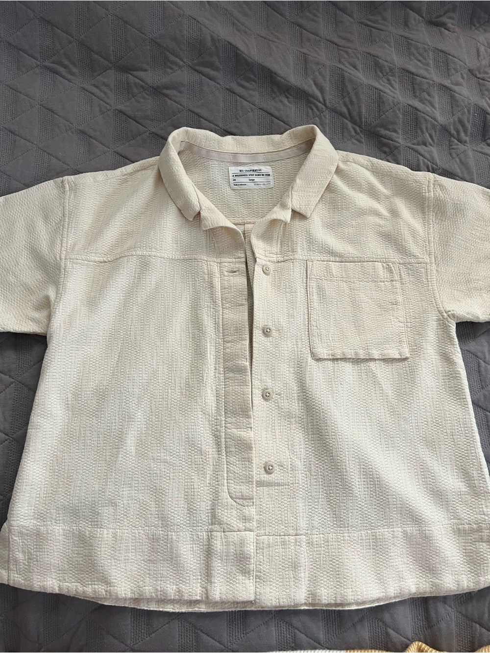 Classic Button-Down Short Sleeve Shirt - Cream